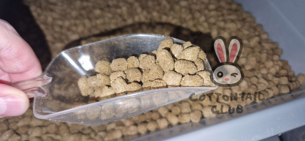 A scoop of Rabbit Pellets